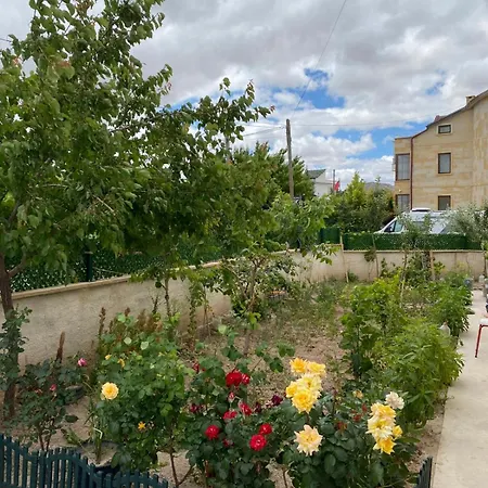 Bed & Breakfast Full Of Life Cappadocia